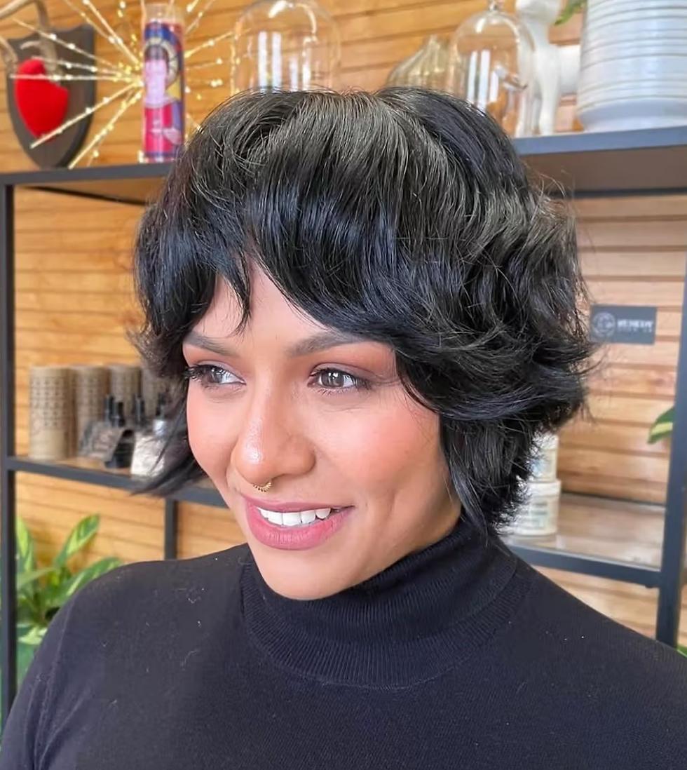 Voluminöser Bixie mit Schichten