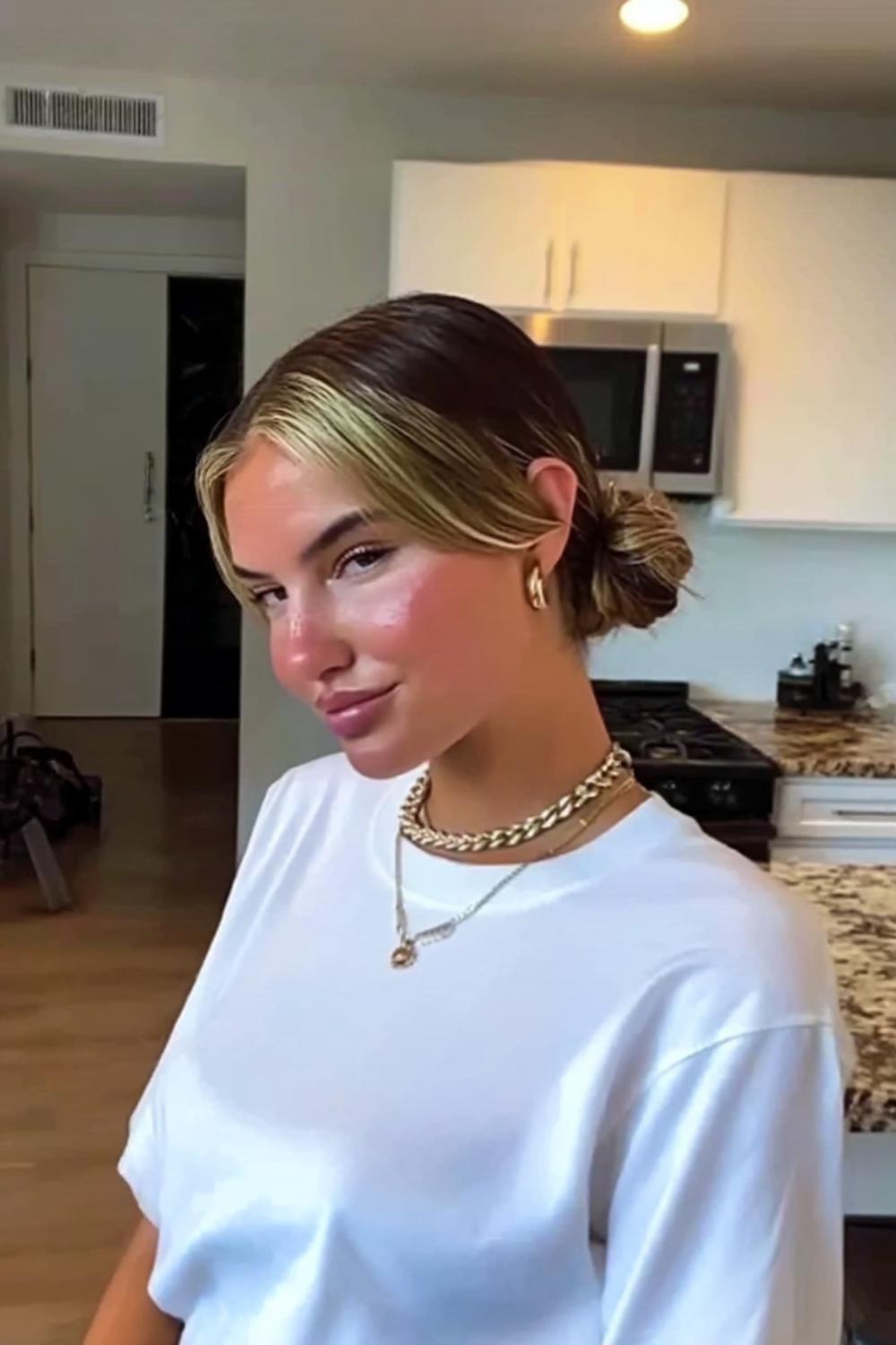 Eleganter Seitenscheitel