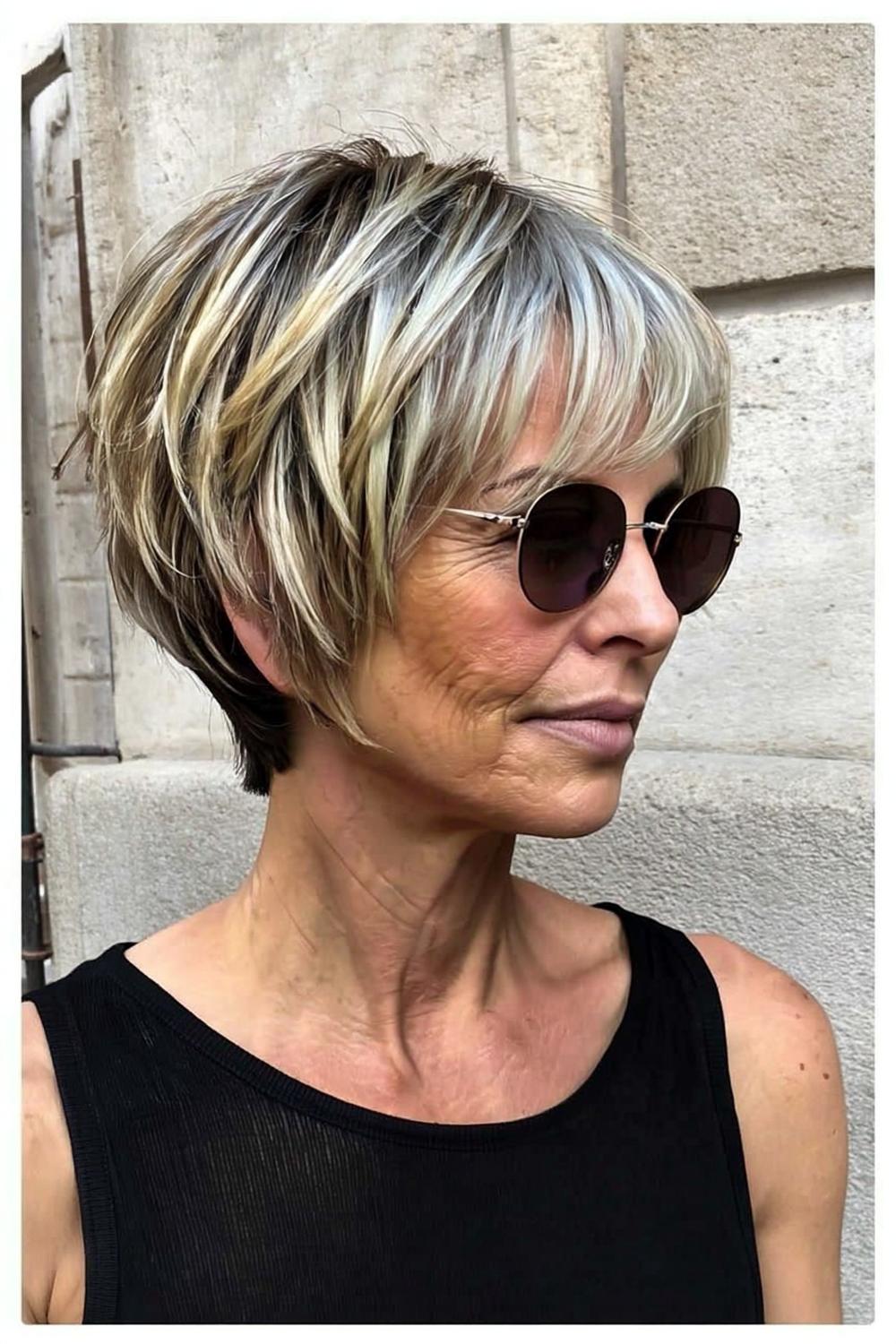 18 Kurze Frisuren ab 50 für feines Haar - Volumen & Stil