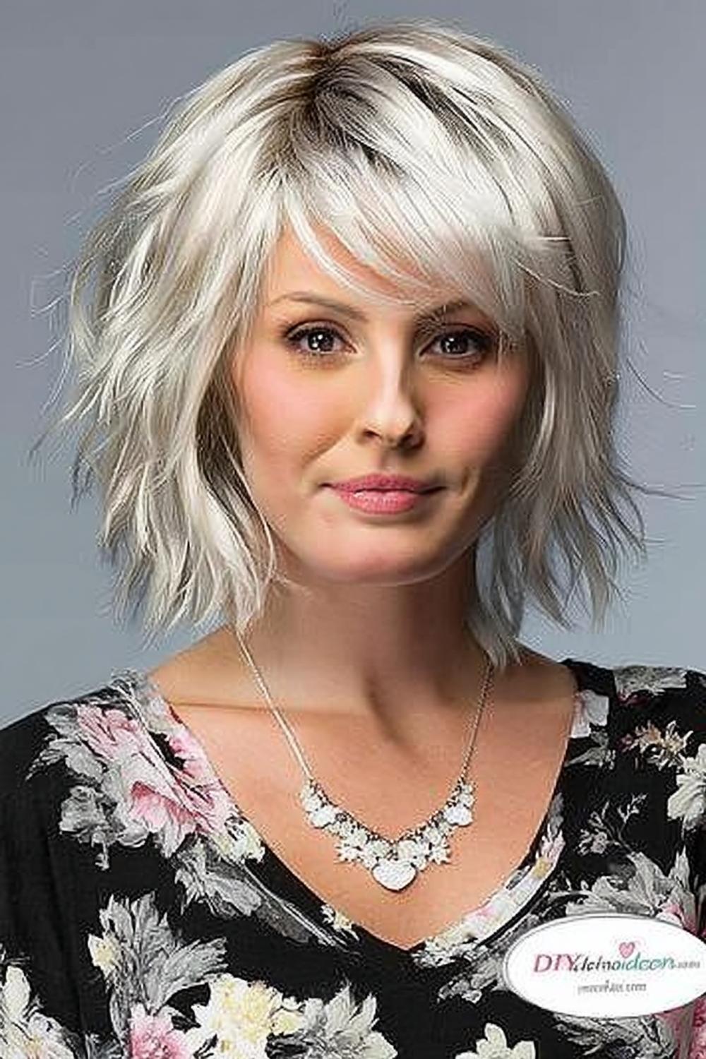 Texturierter Blond-Bob