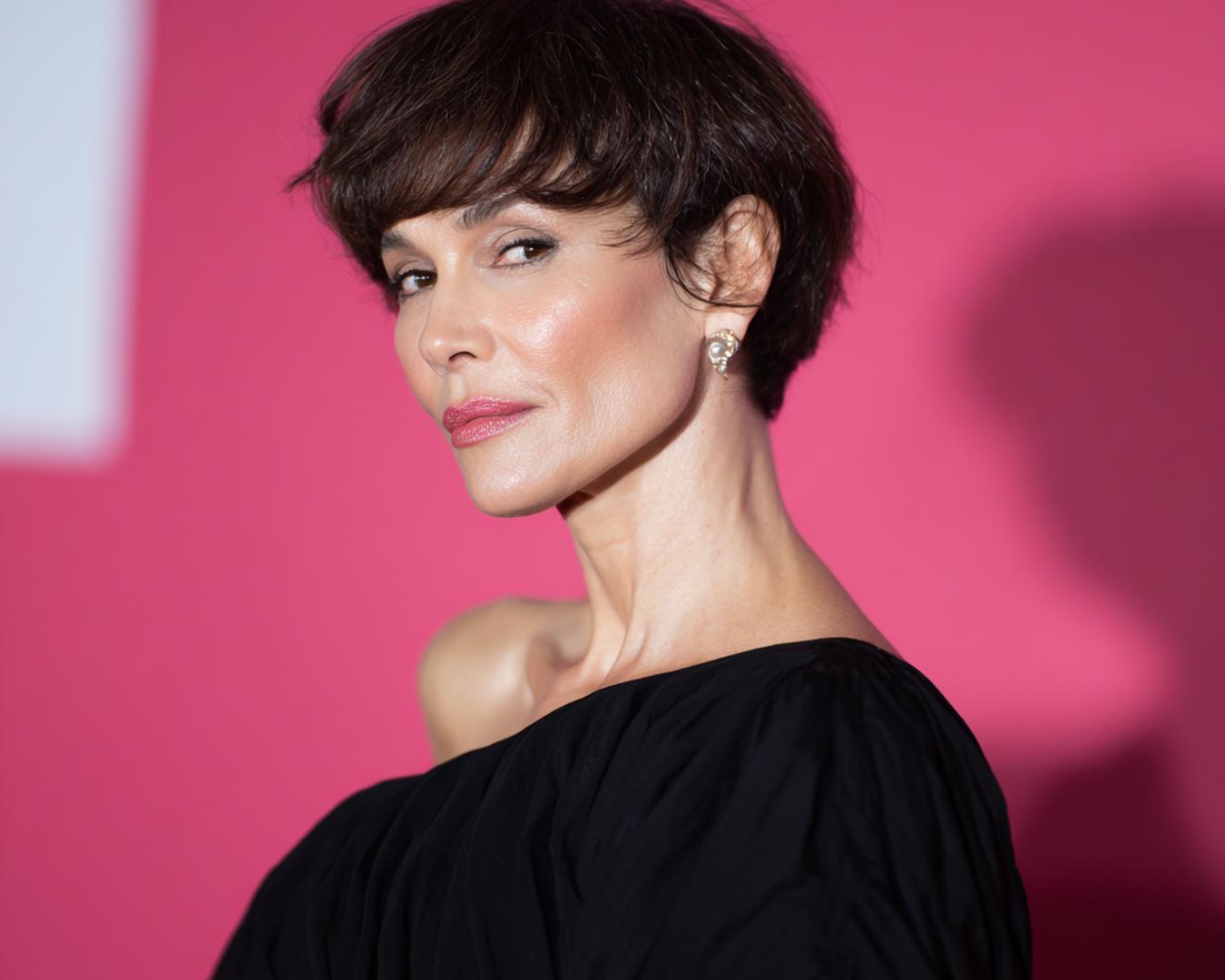 Tousled Dark Short Bob