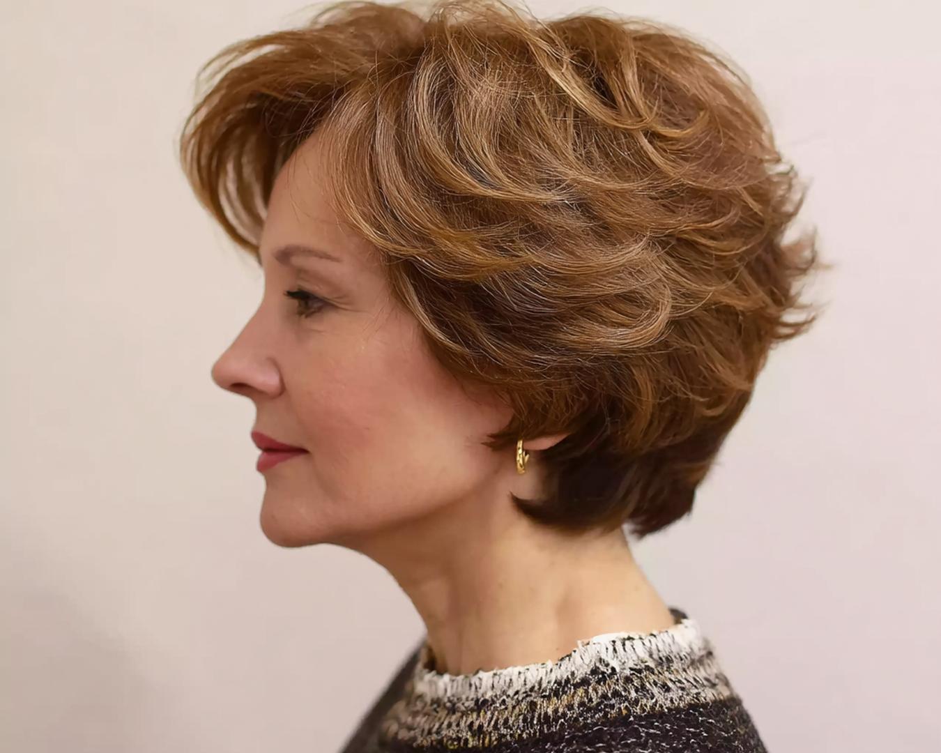 Feathered Layered Short Bob