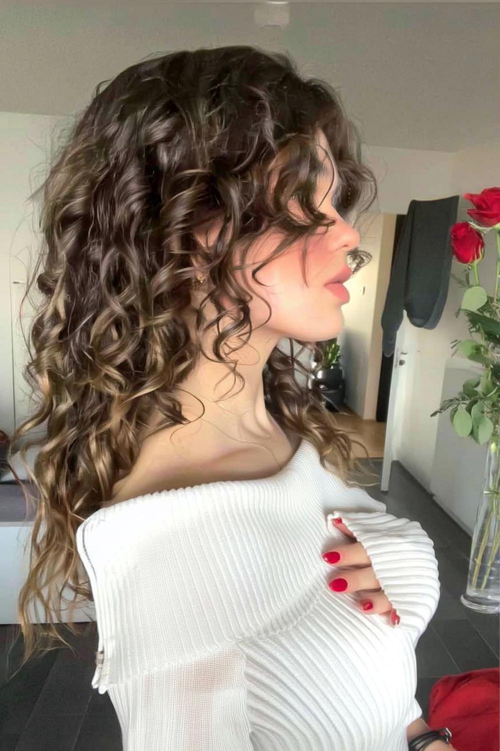 Elegante Kurzhaarlocken für besondere Anlässe