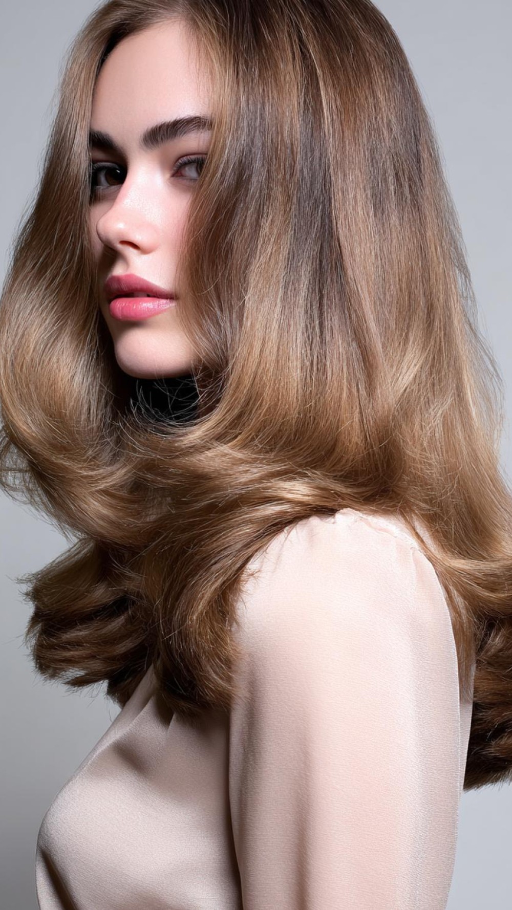 Abend Frisuren 2026 für glamouröse Nächte