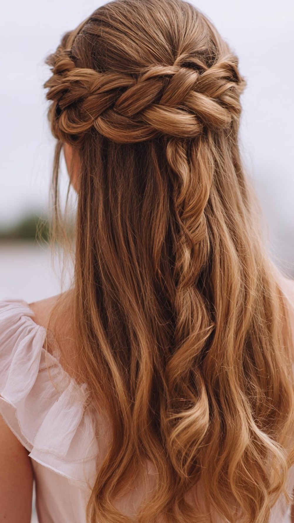 Date Night Frisuren 2026 mit weichen Texturen