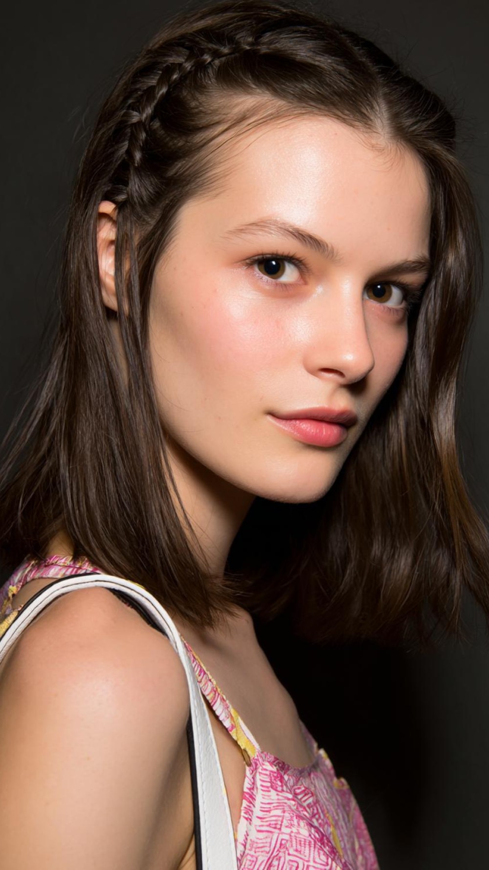 Minimal Hair Looks 2026 Zeitgenössische Einfachheit