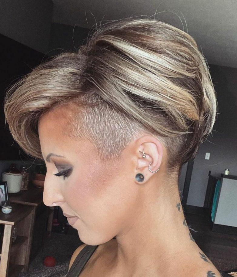 Pixie mit Sidecut und Undercut